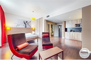 studio à la vente -   42000  SAINT ETIENNE, surface 36 m2 vente studio - UBI463015760